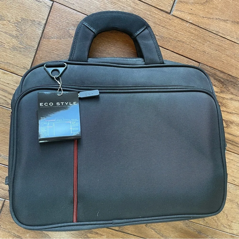NWT laptop case